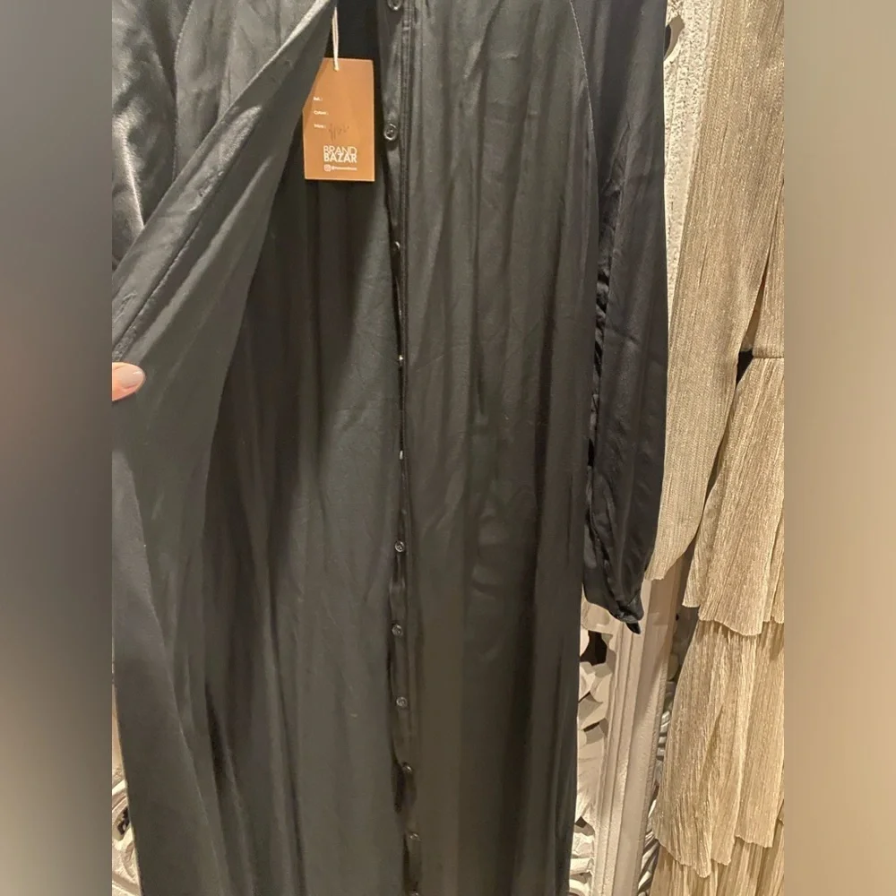 Brand Bazar Black Silk long robe - L - Picture 9 of 10